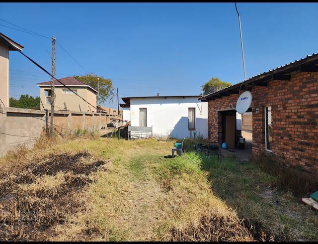 1,428M² VACANT LAND FOR SALE IN ANNADALE